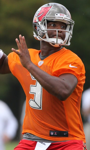 QB Jamies Winston working with backups as Bucs open minicamp